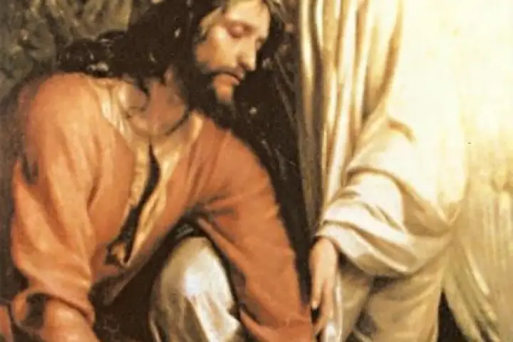 Jezus klęczy w Ogrójcu, pogrążony w modlitwie. Obok niego anioł podtrzymuje go, dodając sił.